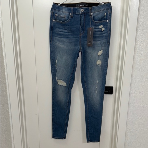 torrid Denim - TORRID Women's Jeans Size 12 T Sky
High Skinny Heartthrob NWT
